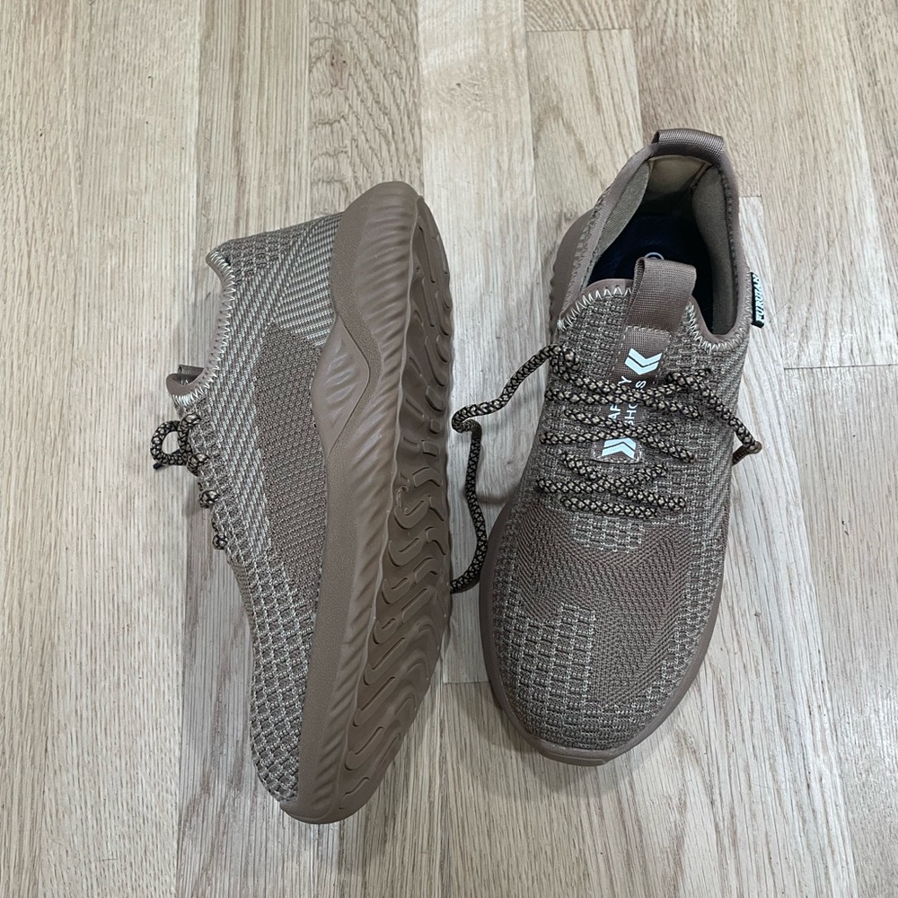 Furuian Work Sneakers New - Picture 2 of 5